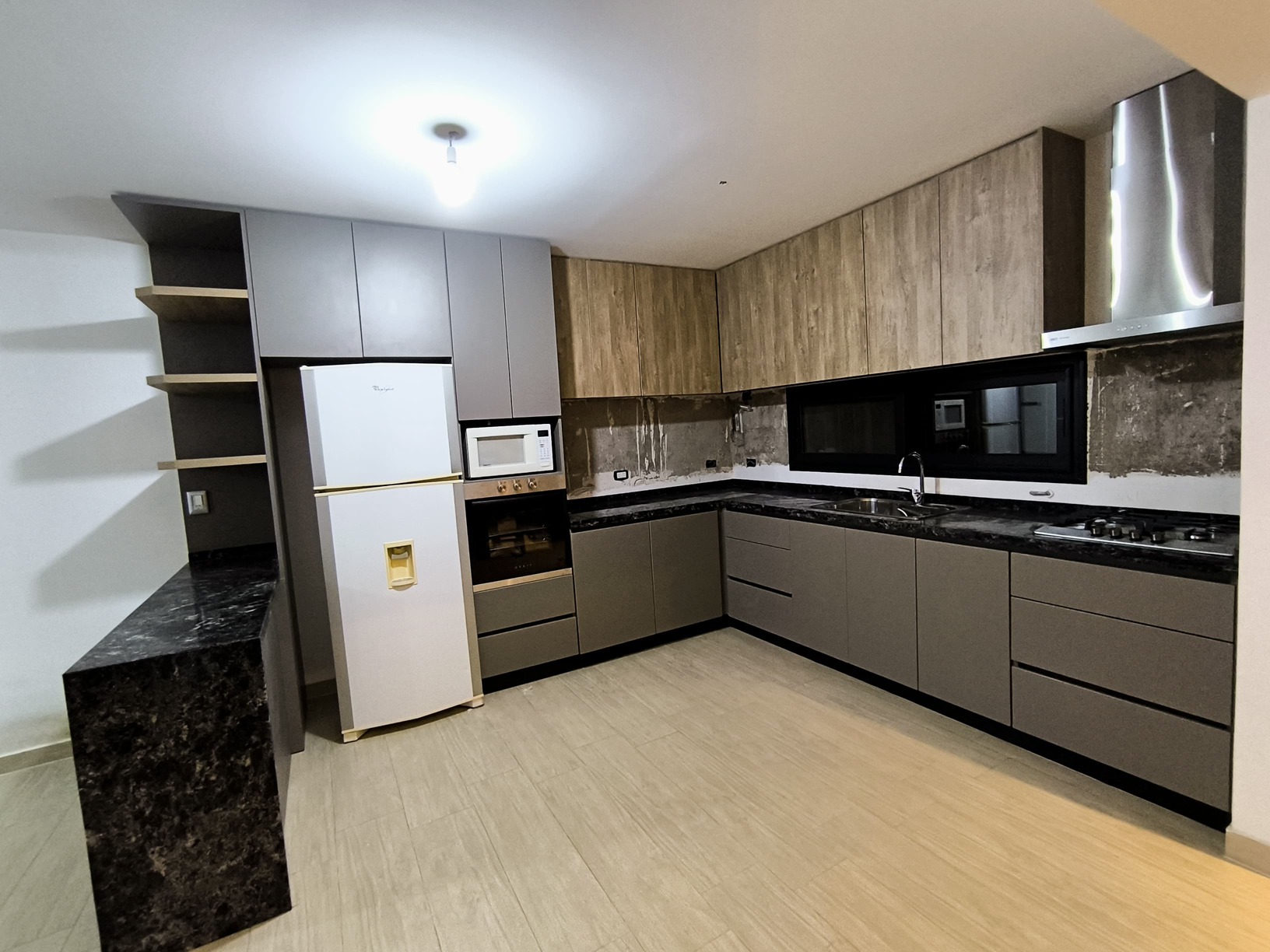OBRA BAI. 2024 / MUEBLES